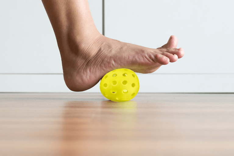 Plantar fasciitis and pickleball: don’t let foot pain ruin your game – best cures and prevention tips!